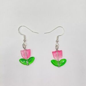 Pink Glass Tulip Earrings 🌷🩷